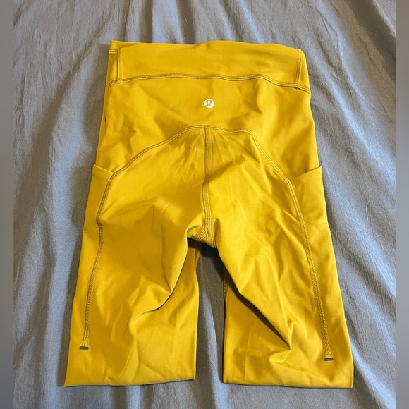 🦋HP!!🦋 Lululemon | Power Thru High-Rise Tight 25" in
Gold Spice - Picture 7 of 9